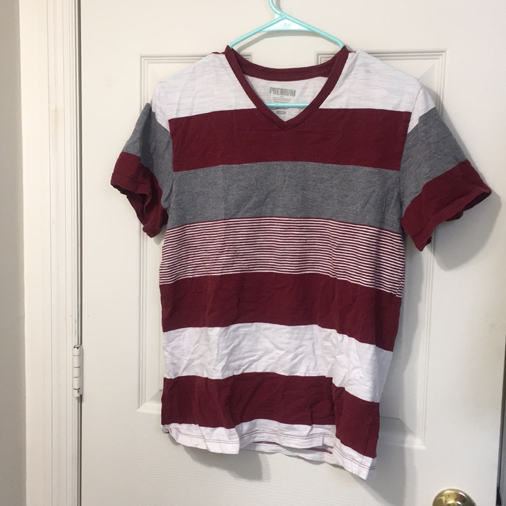Men’s Old Navy V-Neck Short Sleeve Shirt Small